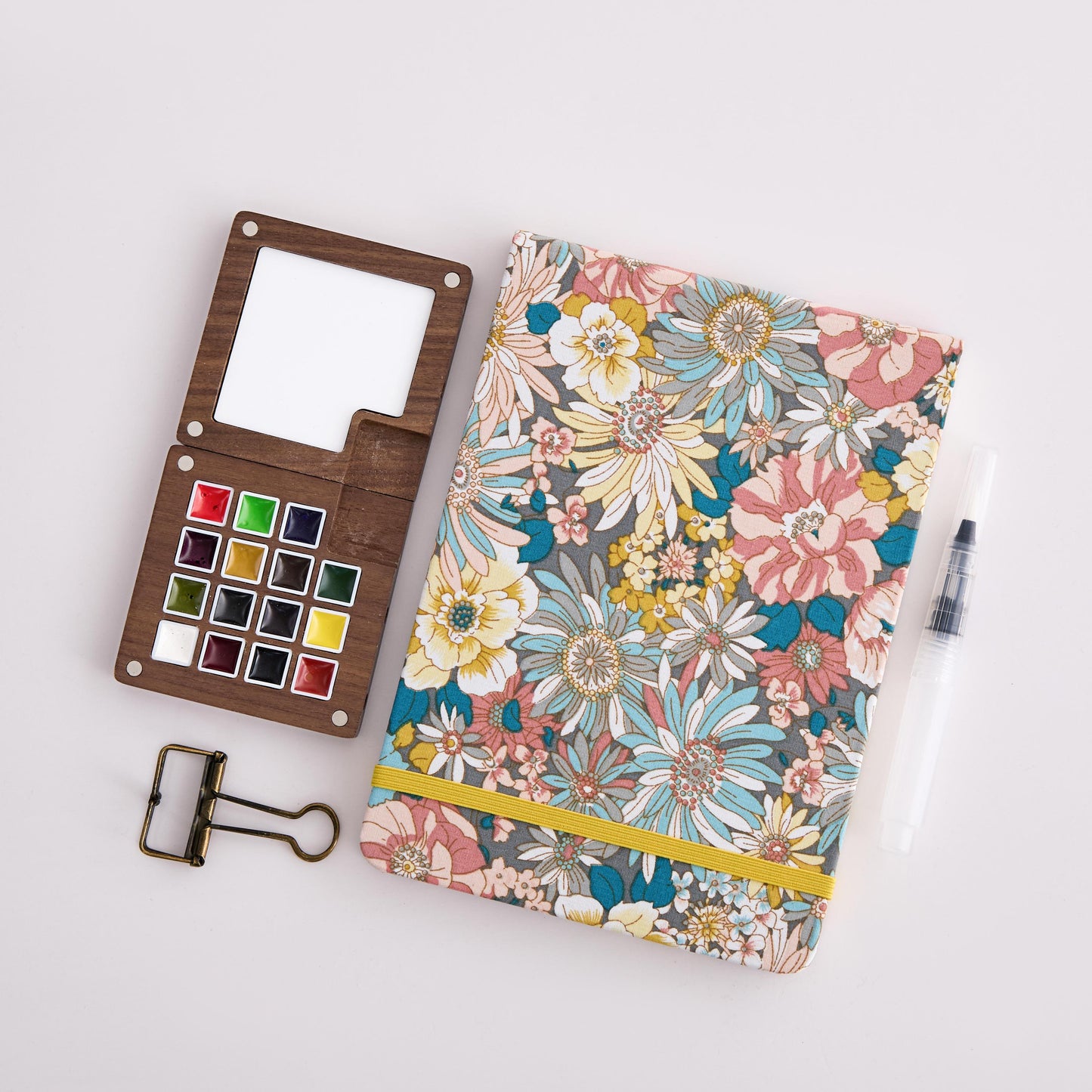 Anniversary Art Gift, 15-Color Portable Watercolor Set with Brush, Creative Painting Kit for Couples, Unique Hobby & Travel Art Supplies,DIY